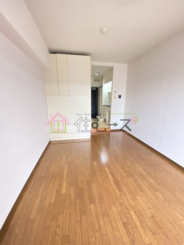 エクセレンス新大阪 リビング