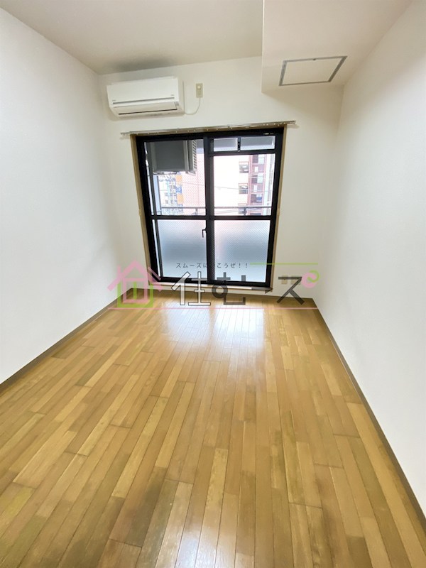 エスリード新大阪第8 ベッドルーム