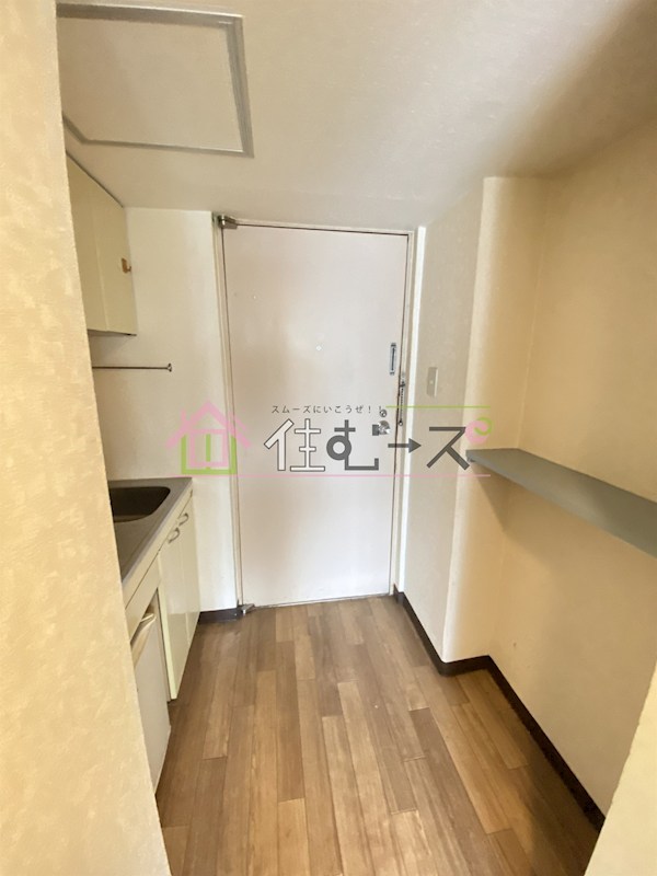 ステュディオ新大阪 玄関