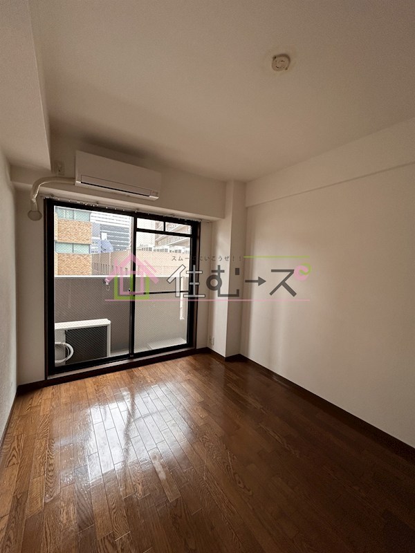 リーガル新大阪Ⅲ ベッドルーム