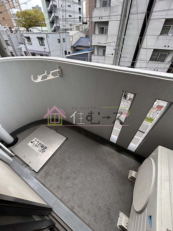 リーガル新大阪 ベランダ