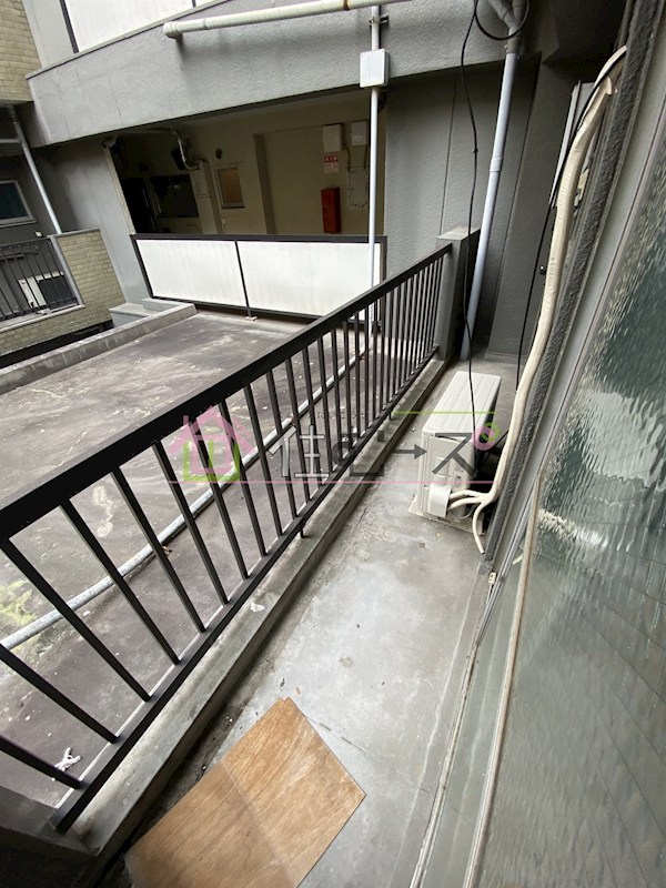 リアライズ上新庄豊新 ベランダ