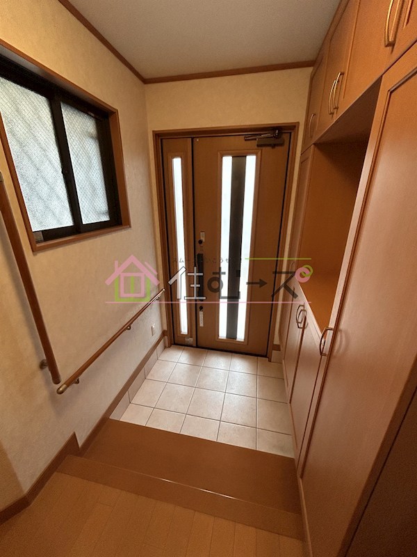 大阪市淀川区田川戸建て 玄関