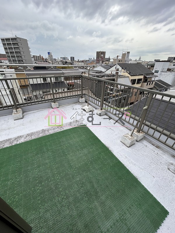 大阪市淀川区田川戸建て ベランダ