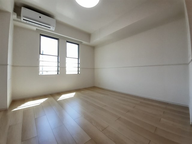 ラ・ルーチェ　Ｙ その他1