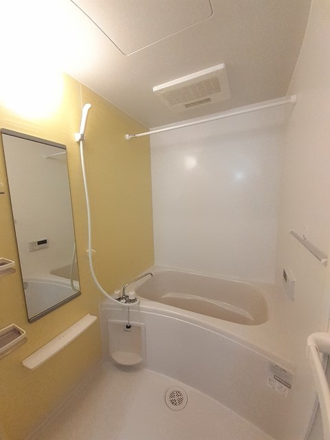 スリール　Ⅱ 風呂画像