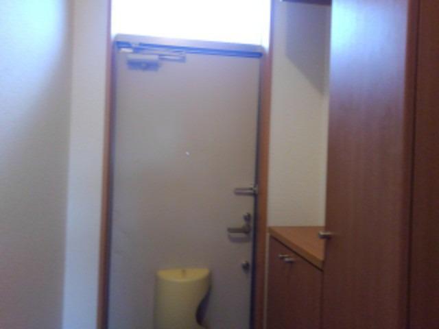 サン・ウエストⅡ 玄関