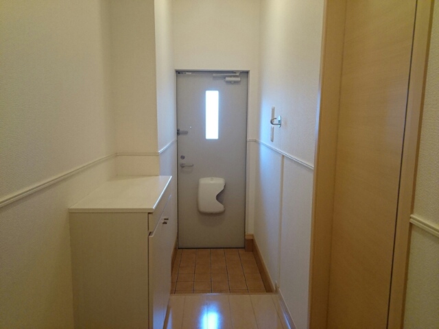 ＦＯＲＥＳＴ出島 玄関