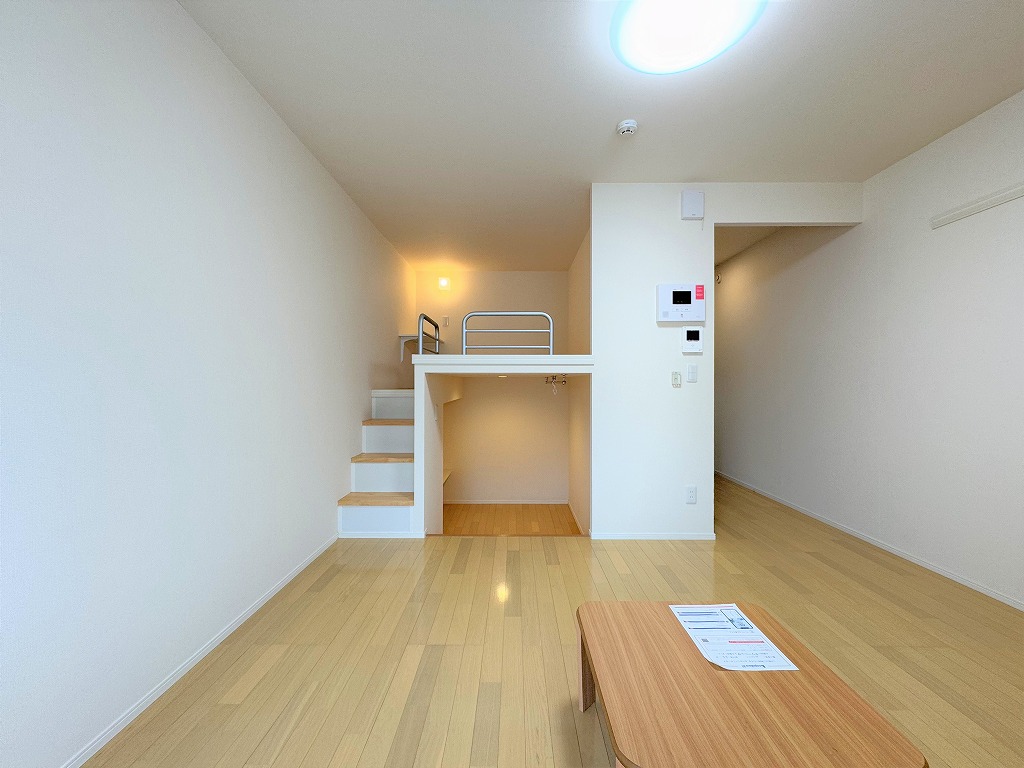 レオネクスト西宮北参番館 リビング