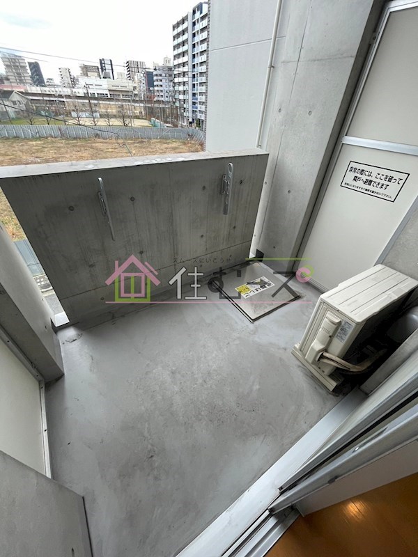 Ritz SQUARE Gate Qbe ベランダ