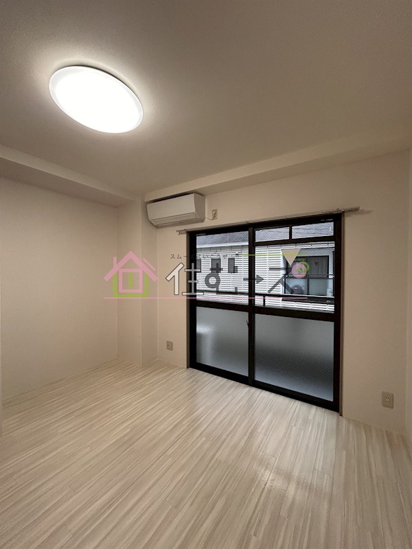 メビウス難波WESTレジデンス　ZERO ベッドルーム