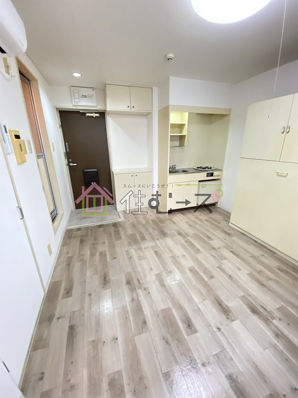 フローラハイツ千代崎  リビング