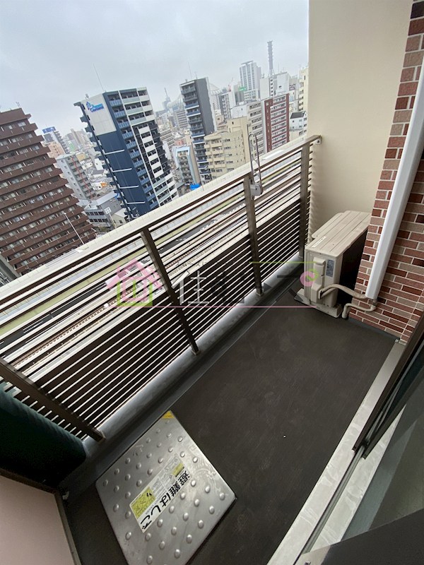 ララプレイスOsaka WEST PRIME ベランダ