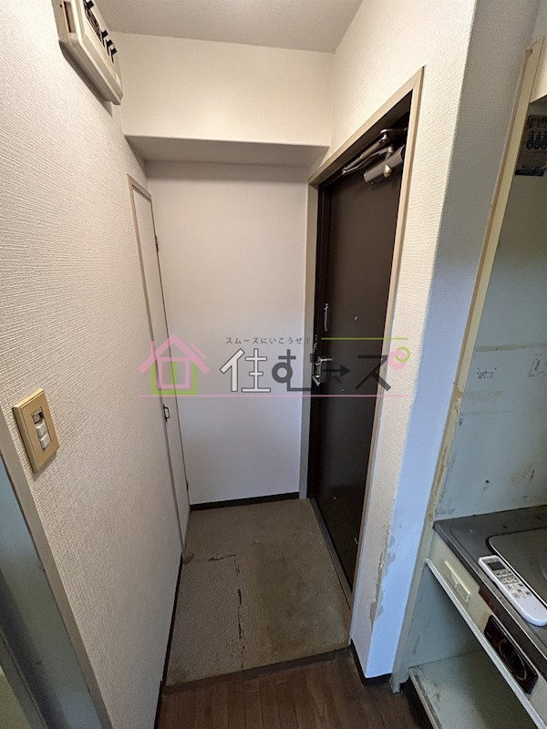 スカイ浪速 玄関