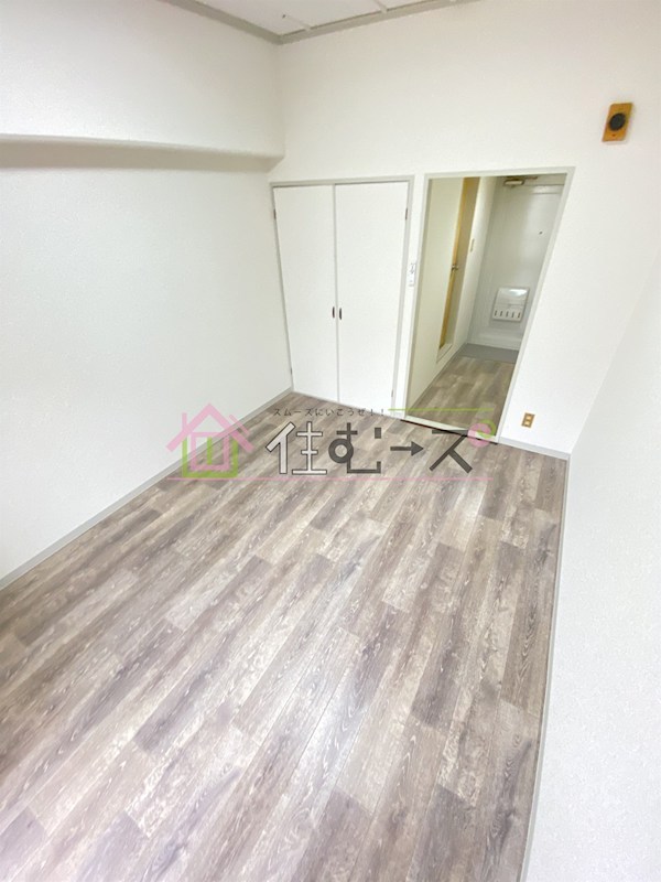 プラス九条 リビング