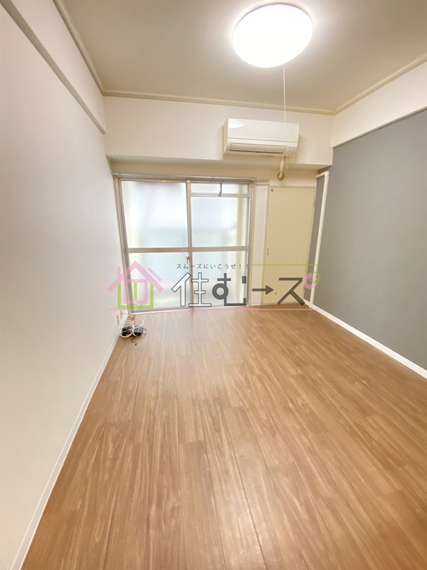 ジョイフル西船場 ベッドルーム