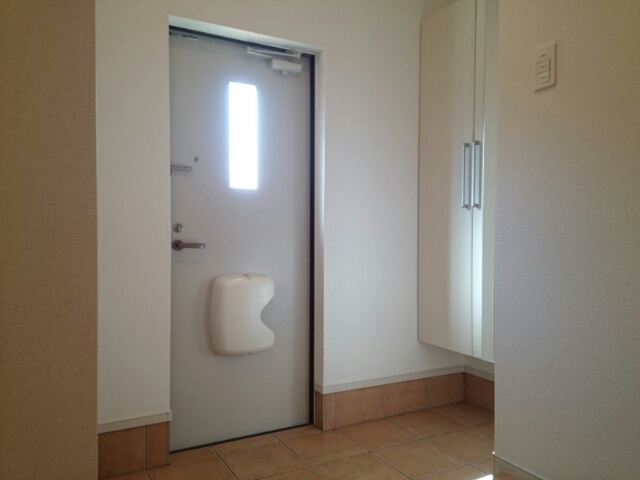 ラ・フル－ル 玄関