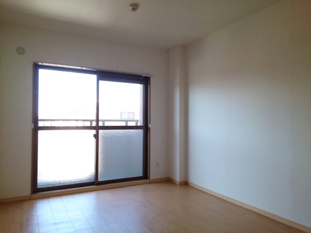 コーポニシヨシ リビング