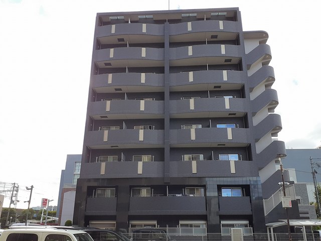 スペチアーレ　桜ヶ丘 外観