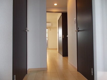 スペチアーレ　桜ヶ丘 玄関