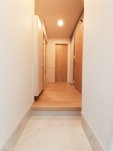 エテルノ泉南馬場 玄関