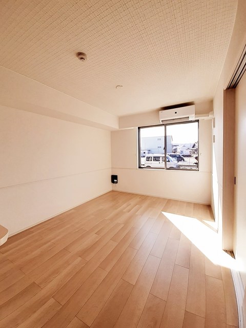 エテルノ泉南馬場 リビング