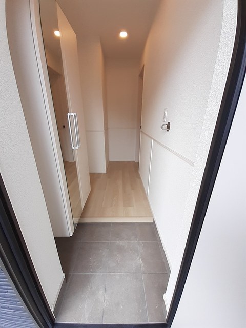 クルールＡ 玄関