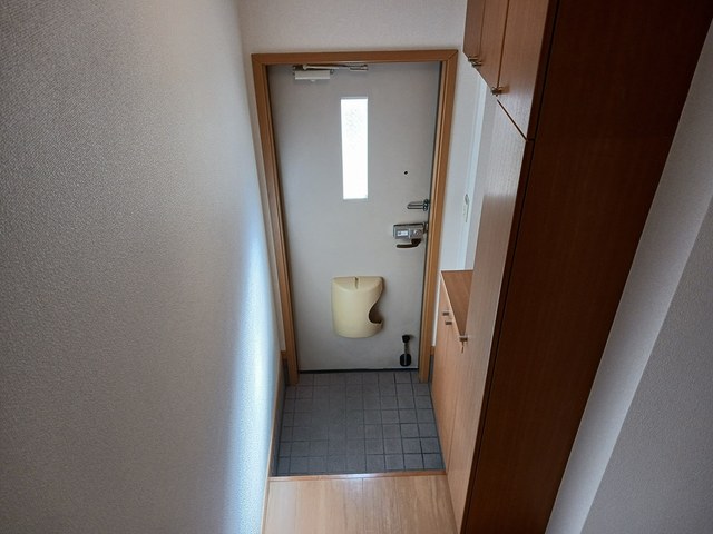 プロムナ－ドコルヌスフロリダⅠ 玄関