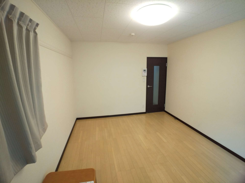 レオネクストグレイス中長尾 ベッドルーム