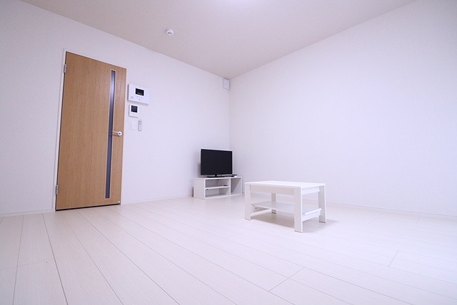 クレイノ日新香里園 ベッドルーム