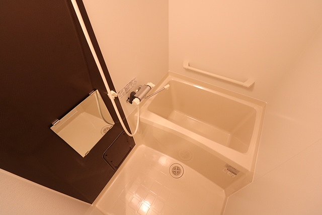 クレイノ日新香里園 風呂画像