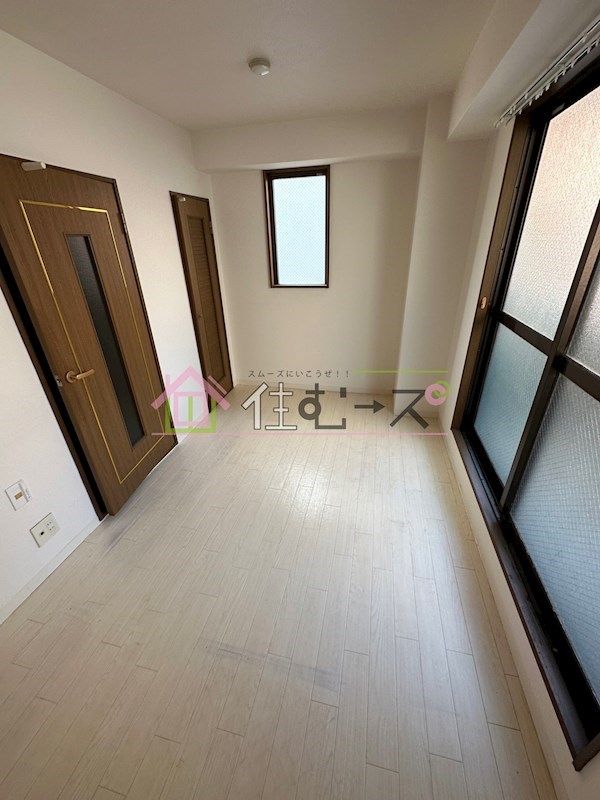 ルミエール西長堀 リビング