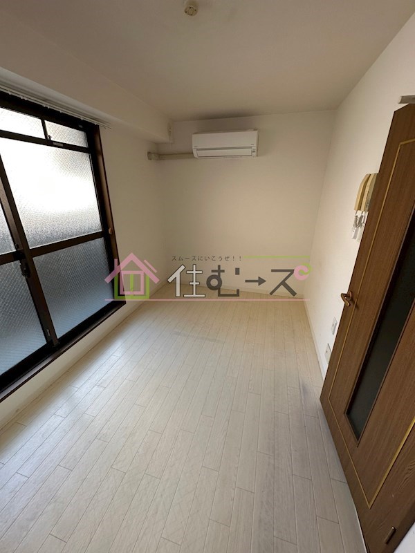 ルミエール西長堀 ベッドルーム