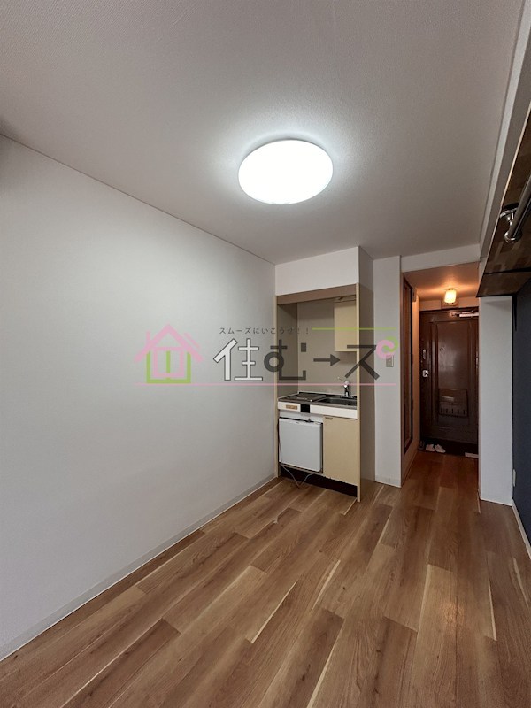 シャルム岸里 リビング