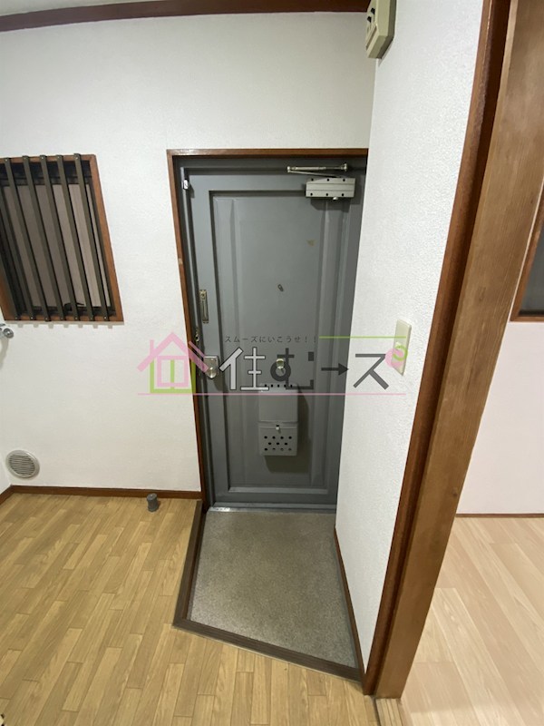 マンション池田 玄関