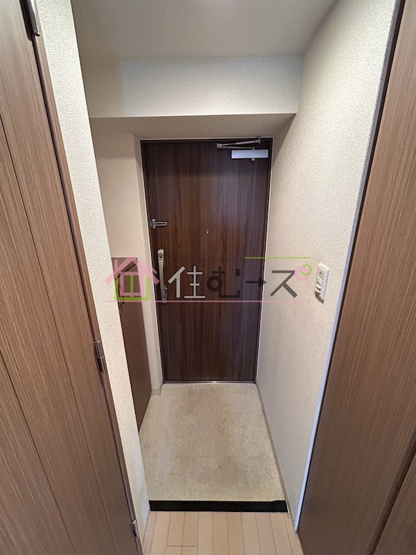 ライジングコート岸里玉出駅前 玄関