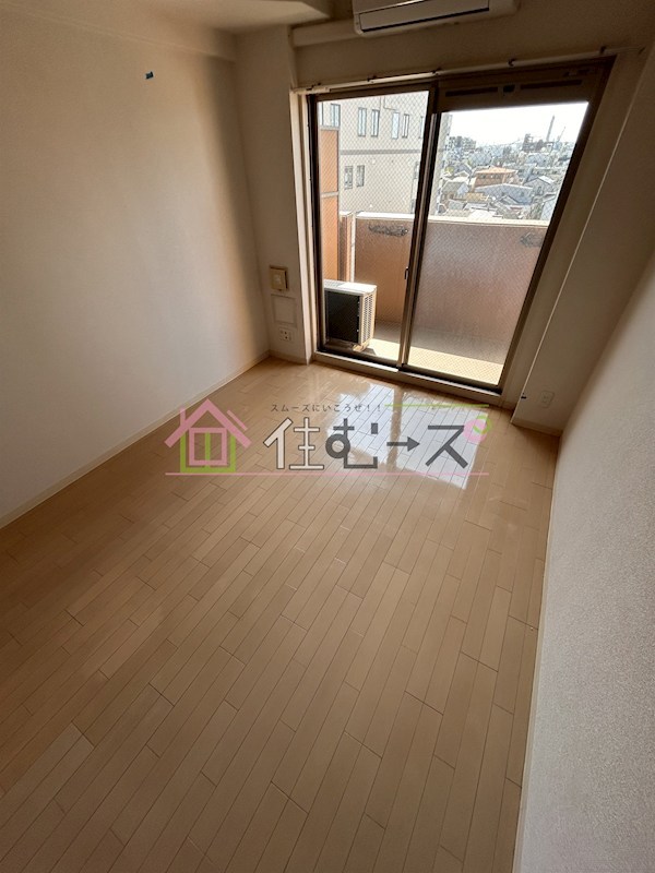 ライジングコート岸里玉出駅前 ベッドルーム