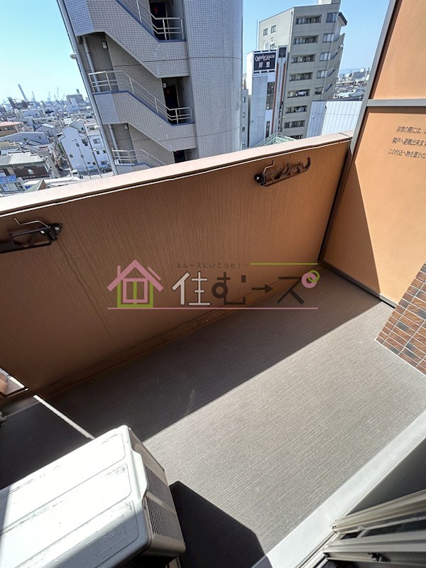 ライジングコート岸里玉出駅前 ベランダ