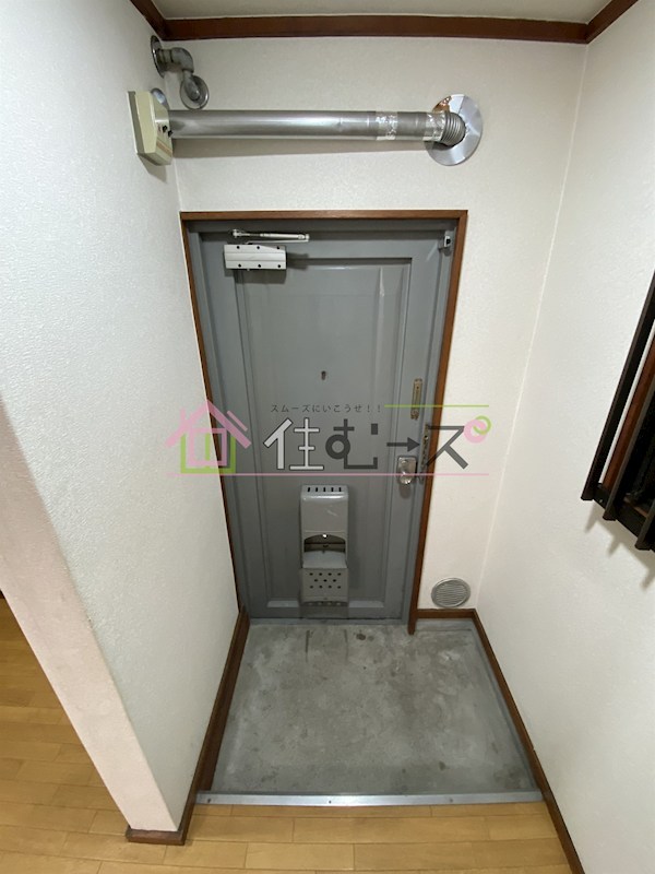 マンション池田 玄関