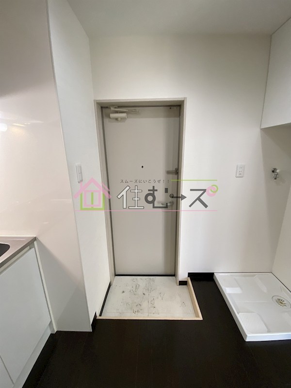 ネクスプロス天六 玄関