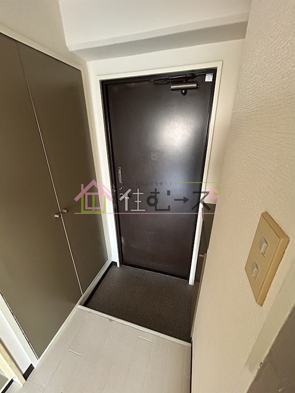 エムテック山王 玄関