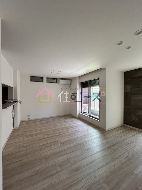 南津守6丁目戸建 リビング