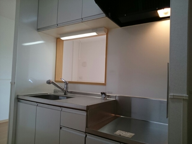 メゾン　ド　リ－ノ キッチン