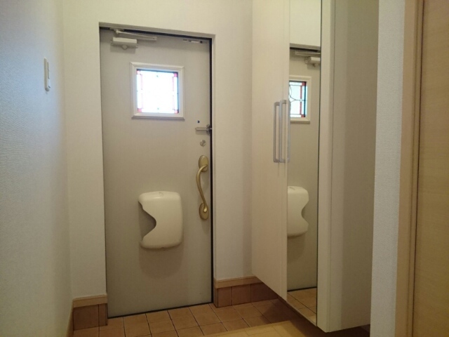 グラン　フルール　ジャルダンＡ 玄関