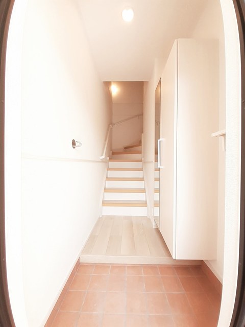 あびた　Ⅴ 玄関