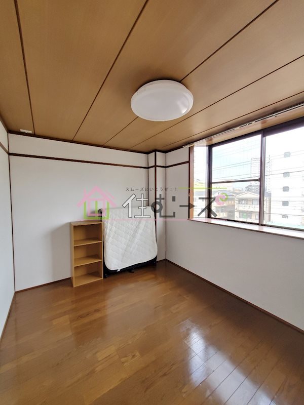 ＲＨＹＴＨＭ野江 ベッドルーム