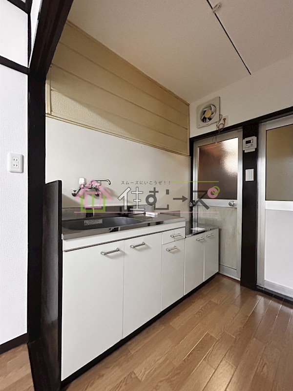 コート市岡元町 キッチン