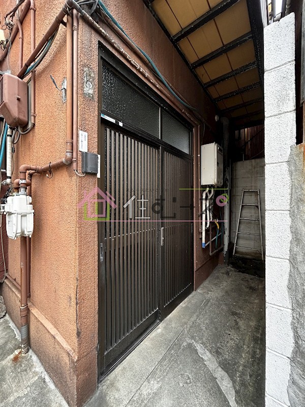 春日出北1丁目戸建 エントランス