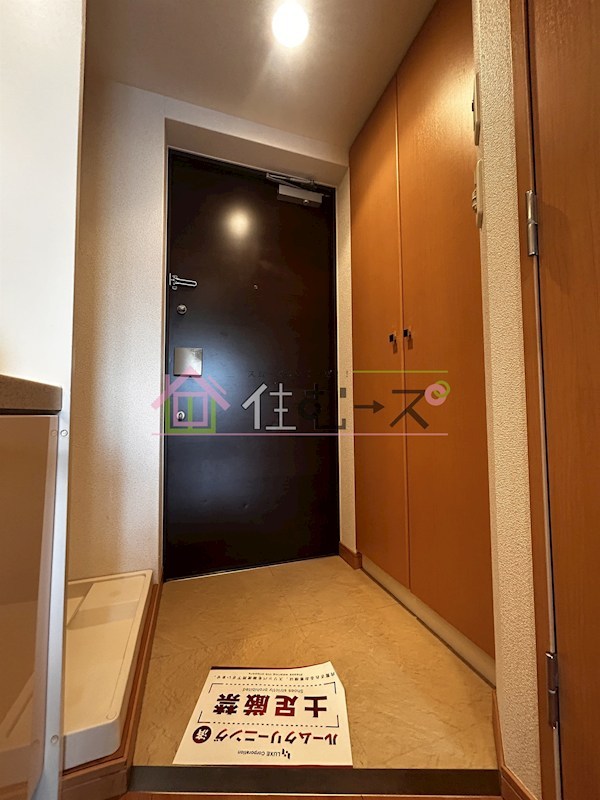 エステムコート難波WEST-SIDE大阪ドーム前 玄関