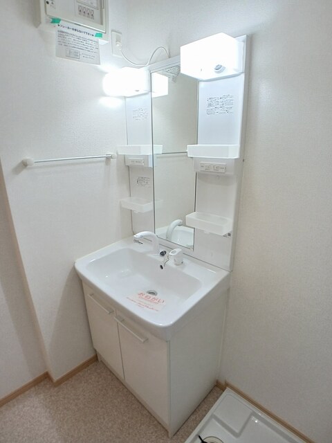 アンジュール その他1